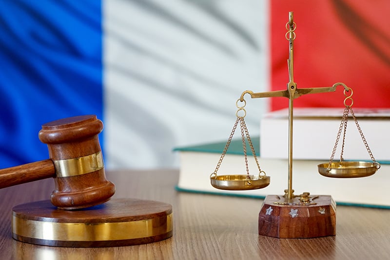 Farmaci online, quando vendono in Francia, anche i siti stranieri dovranno seguire la normativa francese