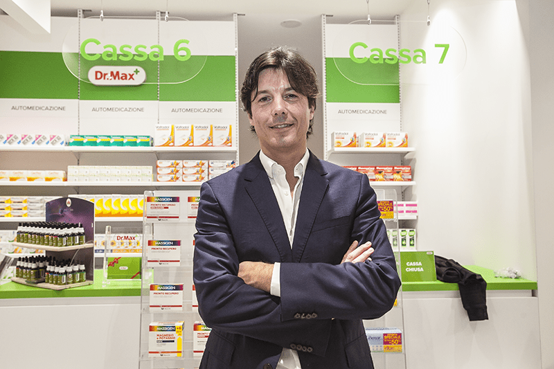 Una nuova farmacia per la catena Dr Max, ce ne parla il CEO Mirko Favari