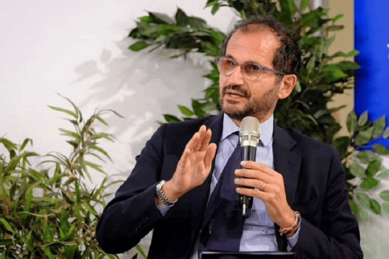 Carenza farmaci, introvabili gli enzimi pancreatici, sulla questione interviene anche Marcello Gemmato