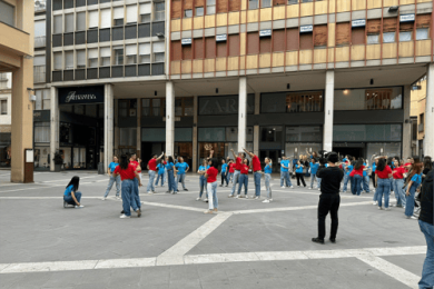 Aboca: un flash mob ad Arezzo per promuovere la linea di integratori dell’azienda