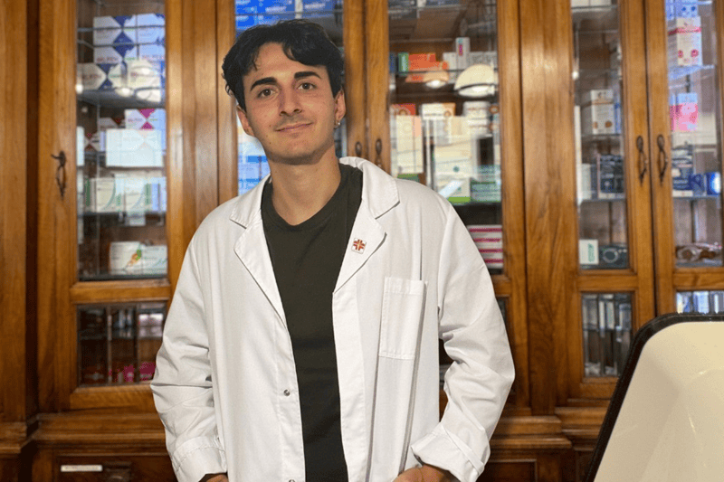 «Il farmacista di Tik Tok», intervista al nuovo fenomeno social Jonathan Granatieri