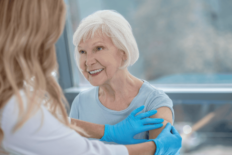 Vaccinazione contro influenza stagionale, le farmacie punto di riferimento stabile