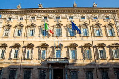 Il Movimento Nazionale Liberi Farmacisti attacca il Testo Unico: «un cavallo di Troia corporativo»