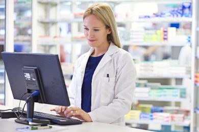 CGM PHARMAONE a Cosmofarma 2026: l'AI integrata già operativa in farmacia